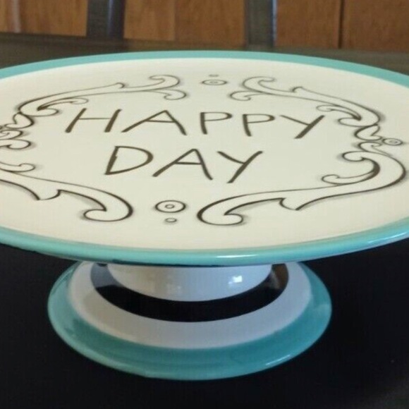 ✨HP✨ NEW w/o BOX MOLLY HATCH CAKE PLATE - Picture 3 of 7